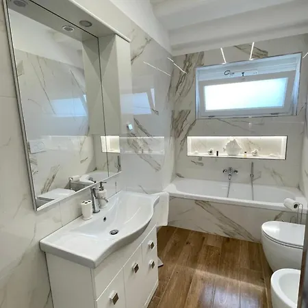 Апартаменты Cenere E Lapilli House *