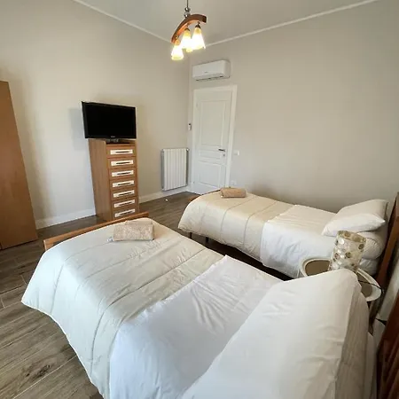 Cenere E Lapilli House Помпеи