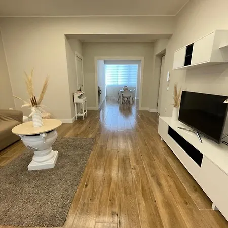 Cenere E Lapilli House Помпеи